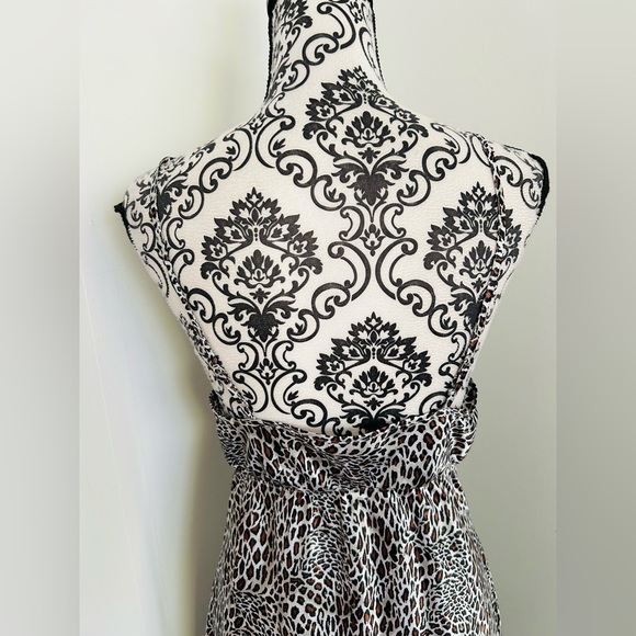 Women’s Animal Print Contrast Trim Satin Maxi Slip Dress and Robe Set Size S/M - Picture 6 of 16
